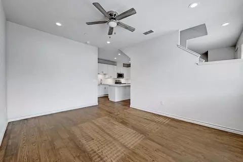 500 E Anderson Ln, Austin, TX 78752 photo 13