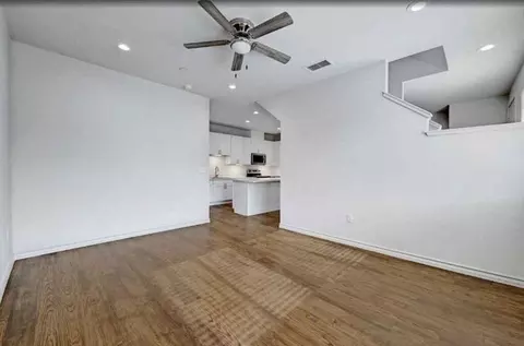 500 E Anderson Ln, Austin, TX 78752 photo 2