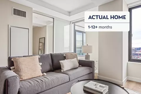 8 Whittier Pl, Boston, MA 02114