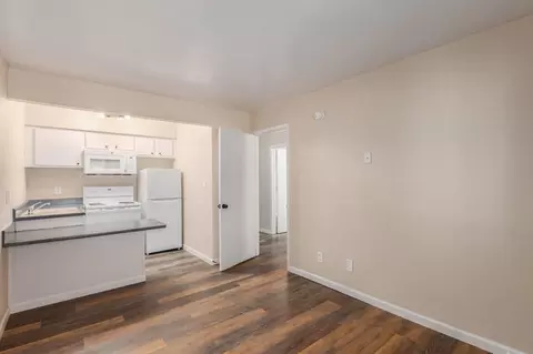 1410 S Country Club Dr, Mesa, AZ 85210