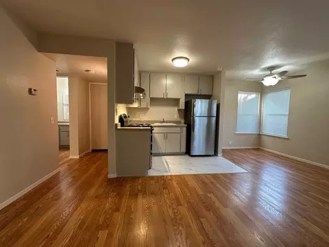 2020 S St, Sacramento, CA 95811