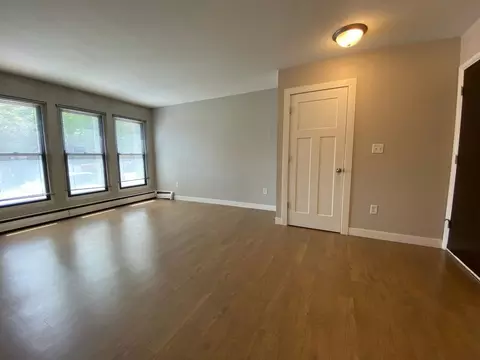 2019 N Farwell Ave, Milwaukee, WI 53202