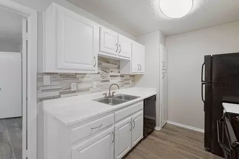 396 E Southwest Pkwy, Lewisville, TX 75067 photo 36