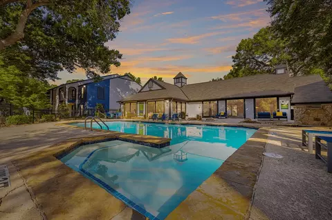 396 E Southwest Pkwy, Lewisville, TX 75067 photo 13