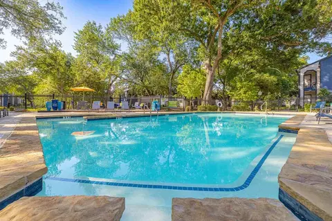 396 E Southwest Pkwy, Lewisville, TX 75067 photo 27