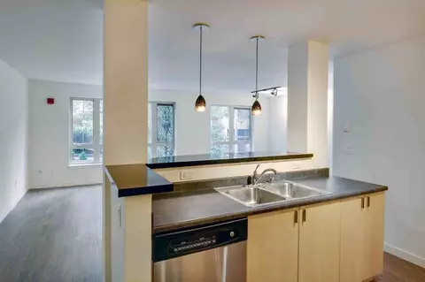 2201 4th Ave, Seattle, WA 98121 photo 6
