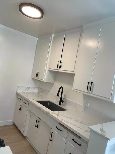3747 Clarington Ave, Los Angeles, CA 90034