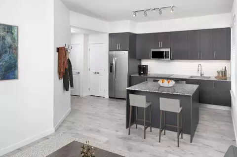 855 Central Ave, Saint Petersburg, FL 33701 photo 32