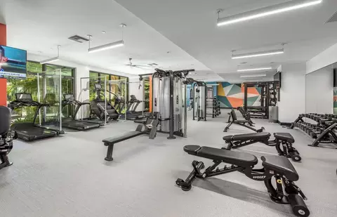 855 Central Ave, Saint Petersburg, FL 33701 photo 14