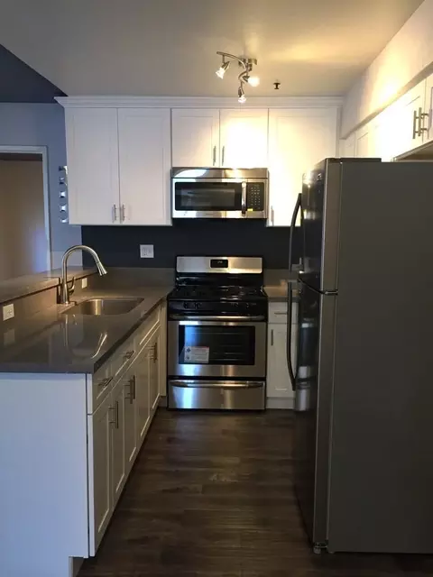 467 S Bonnie Brae St, Los Angeles, CA 90057