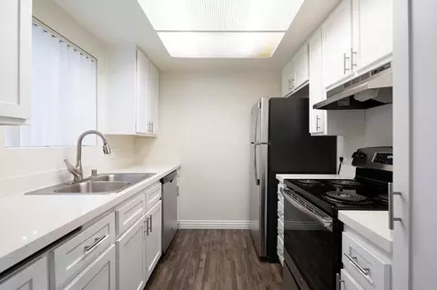2636 Grand Ave, San Diego, CA 92109