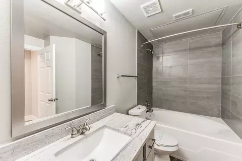 9701 Meyer Forest Dr, Houston, TX 77096 photo 23