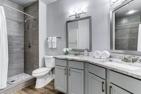 9701 Meyer Forest Dr, Houston, TX 77096 photo 50