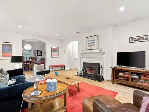 1425 P St NW, Washington, DC 20005 photo 3