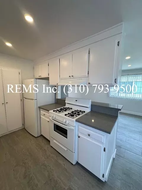 16903 S Vermont Ave, Gardena, CA 90247 photo 4