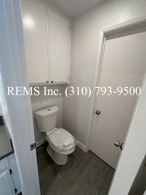 16903 S Vermont Ave, Gardena, CA 90247 photo 17