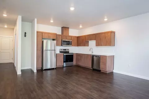 1940 NW 25th Ave, Portland, OR 97210