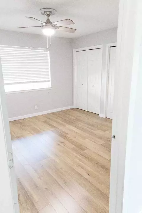 555 Precinct Line Rd, Hurst, TX 76053 photo 15