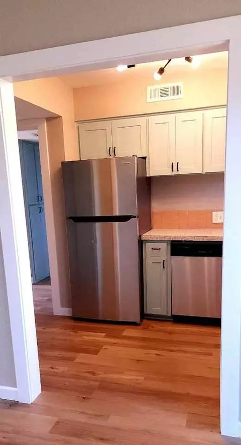 555 Precinct Line Rd, Hurst, TX 76053 photo 7