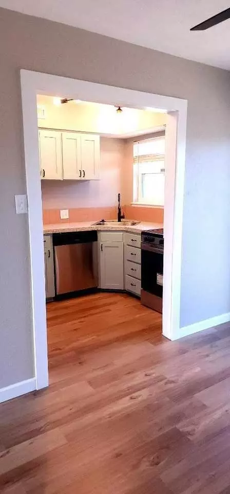 555 Precinct Line Rd, Hurst, TX 76053 photo 5