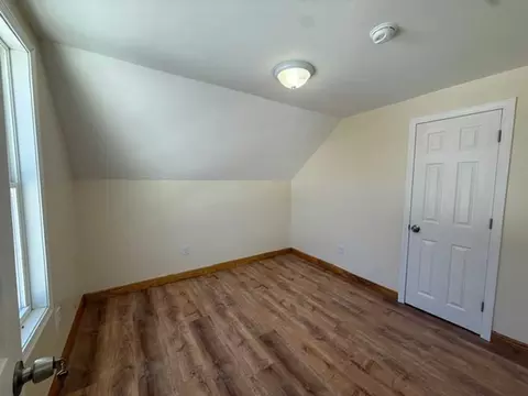 181 South St, Claremont, NH 03743