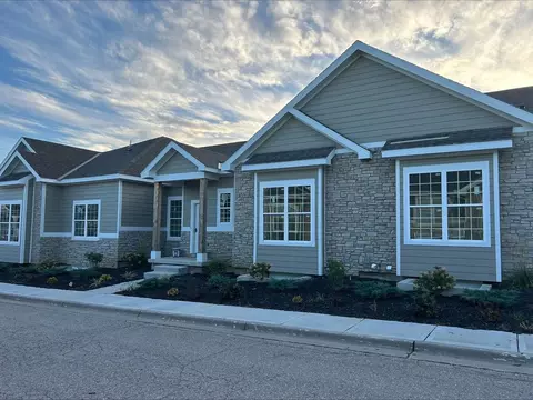 15801 Riley St, Overland Park, KS 66223