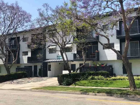 1827 Veteran Ave, Los Angeles, CA 90025