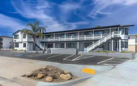 5385 La Jolla Blvd, La Jolla, CA 92037