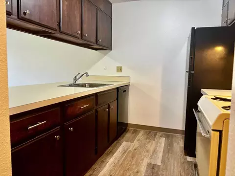 17120 15th Ave NE, Shoreline, WA 98155