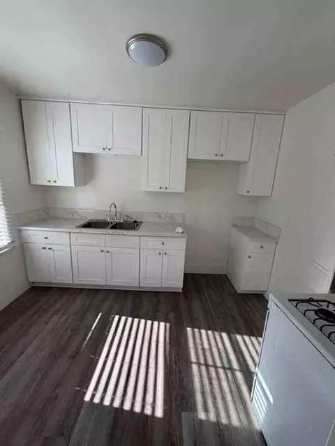 409 E Harvard St, Glendale, CA 91205 photo 4