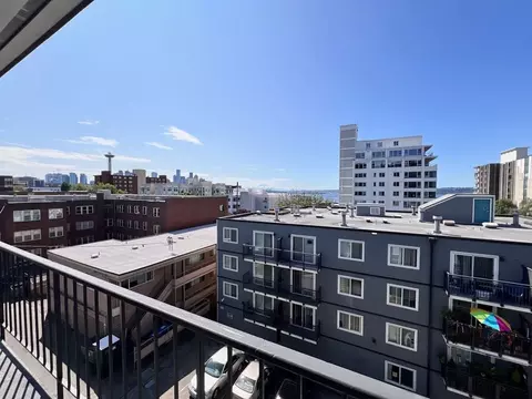 620 5th Ave W, Seattle, WA 98119