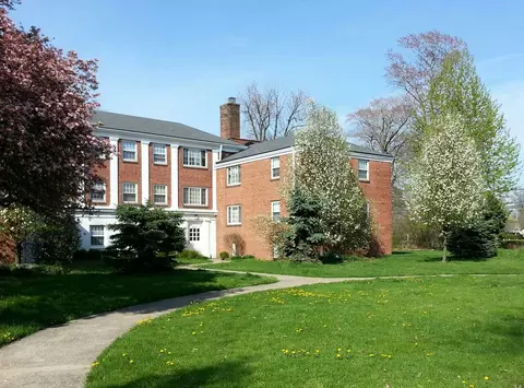 25411 Lake Shore Blvd, Euclid, OH 44132