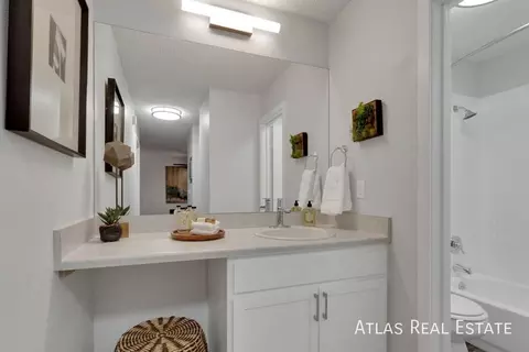 818 S Dexter St, Denver, CO 80246 photo 12