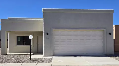 526 S Clubhouse Ln, Sierra Vista, AZ 85635