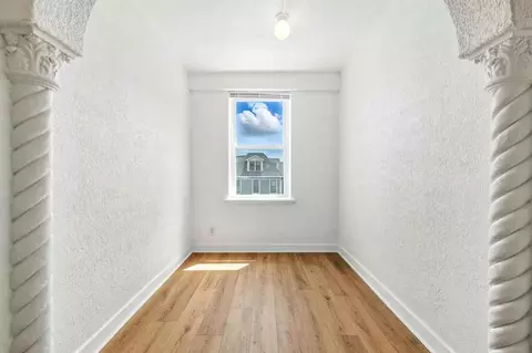 26 E 14th St, Indianapolis, IN 46202