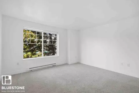 20454 NE Sandy Blvd, Fairview, OR 97024 photo 4
