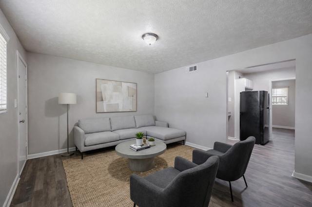 5100 Highpoint Rd, Union City, GA 30291