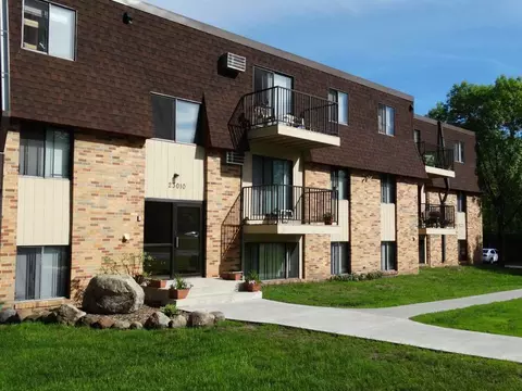 23013 Kerry St NW, Saint Francis, MN 55070