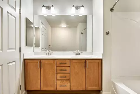 621 Tasman Dr, Sunnyvale, CA 94089 photo 9