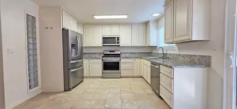 1430 V St, Sacramento, CA 95818