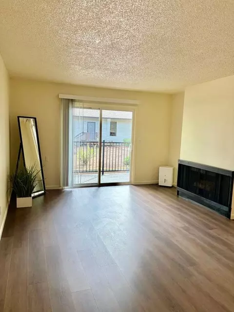 5870 SW Murray Blvd, Beaverton, OR 97005