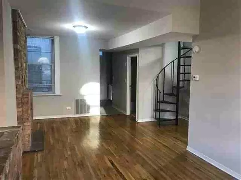 2300 N Clark St, Chicago, IL 60614 photo 25