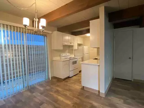 2710-2714 2710-2714 N Street And 1411-1415 27th St, Sacramento, CA 95816