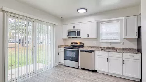 55 Insley Way, Nottingham, MD 21236 photo 2