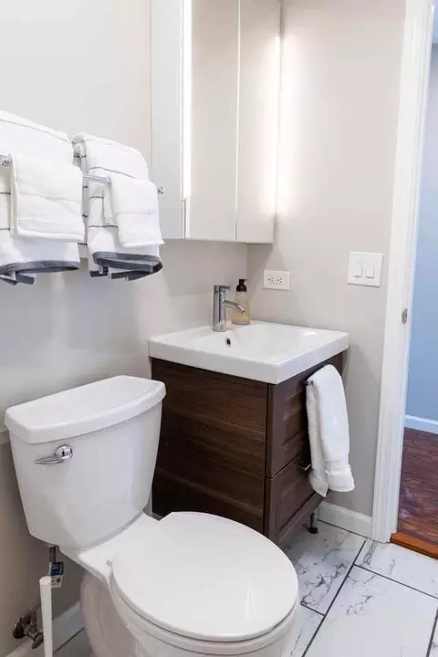 105 E Clifton Ave, Cincinnati, OH 45202 photo 24