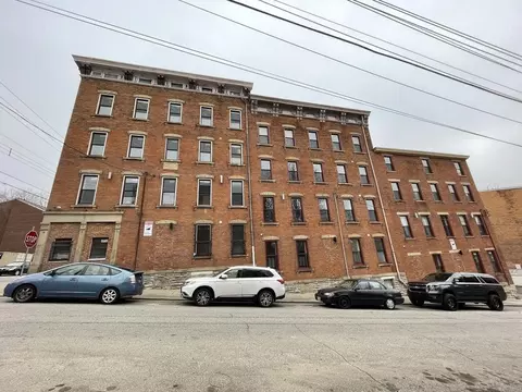 105 E Clifton Ave, Cincinnati, OH 45202 photo 17
