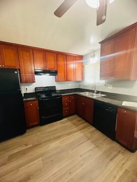 250 W H St, Dixon, CA 95620 photo 15