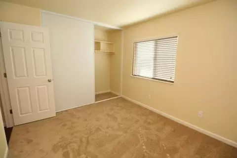 250 W H St, Dixon, CA 95620 photo 5