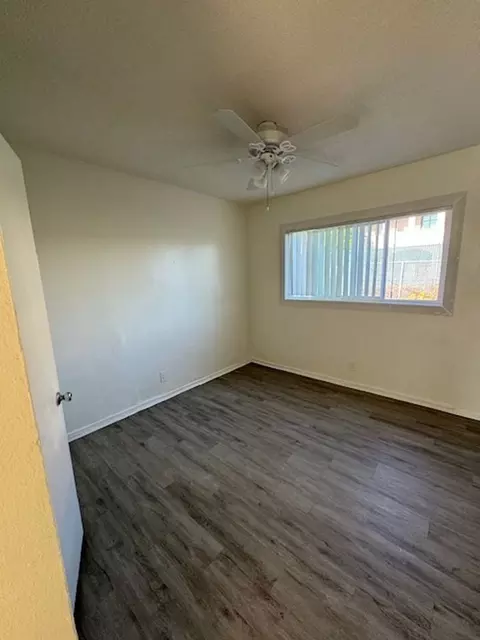 701 W Northgate Ln, Anaheim, CA 92805 photo 3