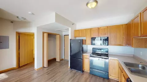 3132 Briarhaven Rd, Ames, IA 50014